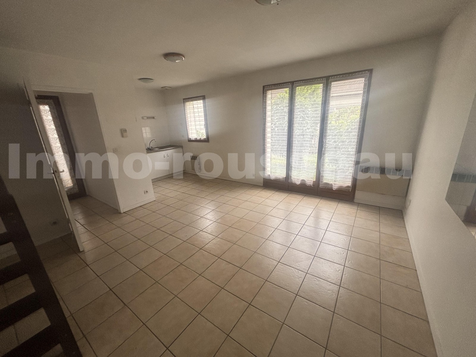 Appartement 2 Pièce(s) MOUSSY-LE-VIEUX